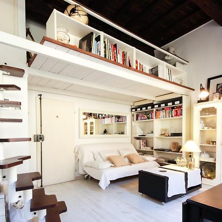 Studio Santa Maria Novella Apartment ฟลอเรนซ์ ภายนอก รูปภาพ